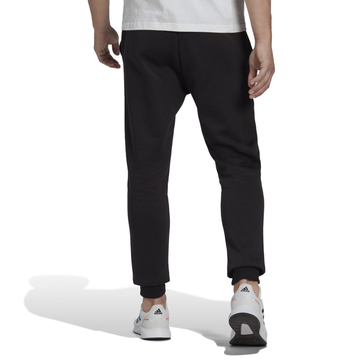 Pantalon fuselé en molleton Essentials – Image 4