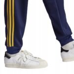 PANTALON ADIDAS ADICOLOR CLASSICS+ SST IJ6998 – Image 3